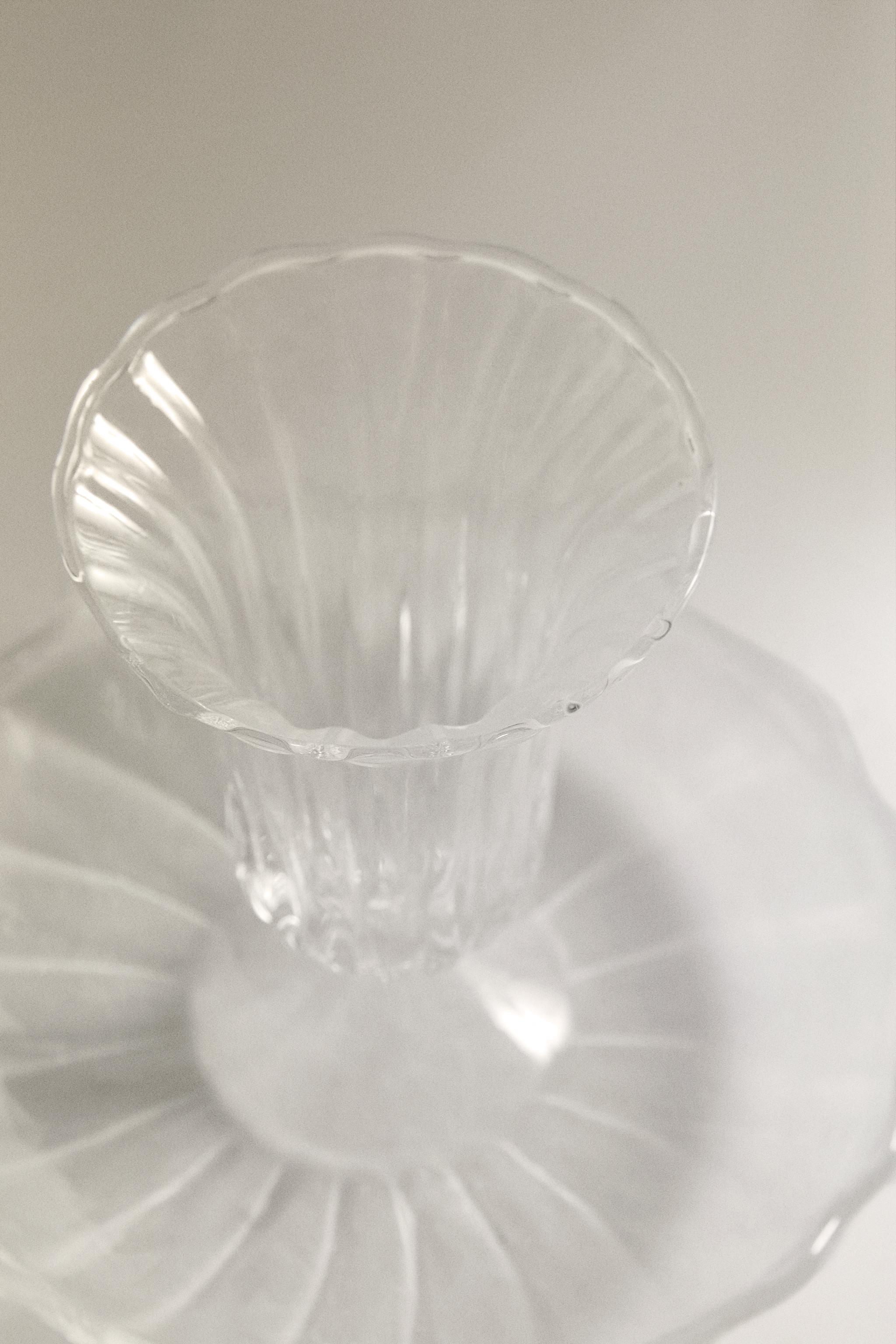CLEAR GLASS TEALIGHT HOLDER